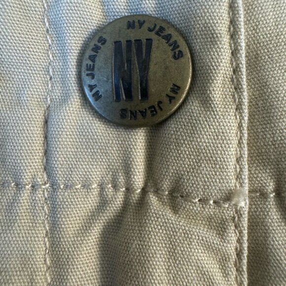 New York & Company Khaki Shorts with Drawstring, in Women’s Size 16 - Picture 5 of 11